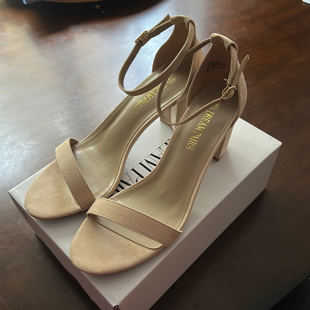 Dreampair chunk heels